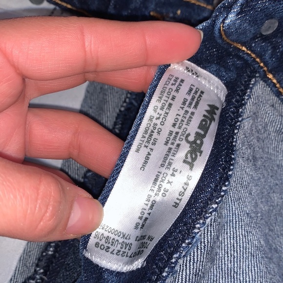 Wrangler Jeans - Picture 6 of 9